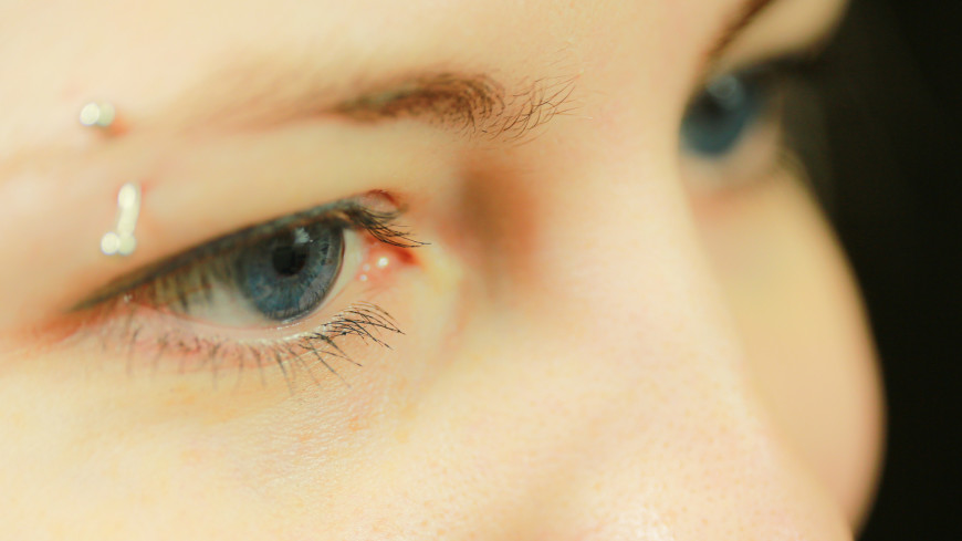 Офтальмологи впервые вживили пациенту напечатанный на 3D-принтере глаз