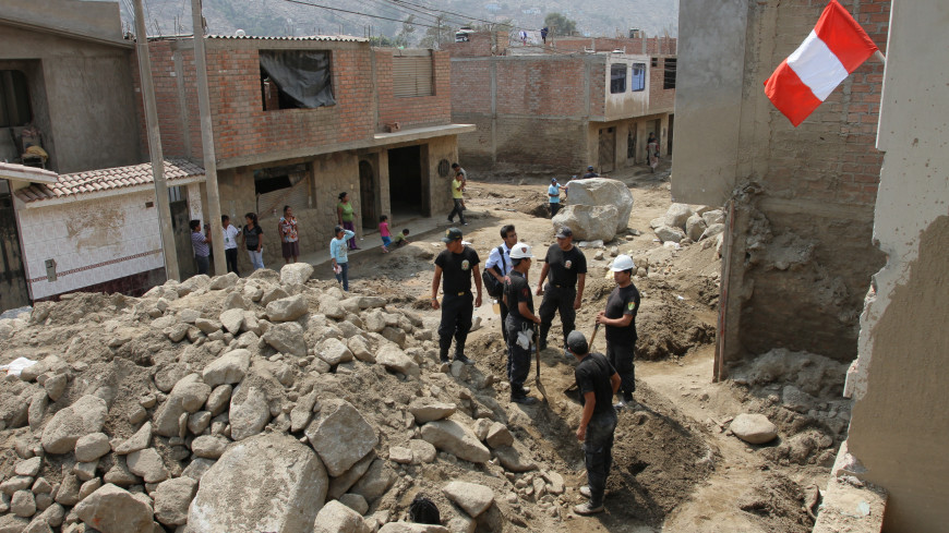 Сильное землетрясение в Перу: повреждены здания в самой стране и соседнем Эквадоре