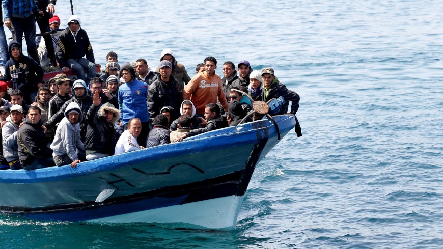 Десятки мигрантов погибли в Средиземном море из-за переполненности лодок