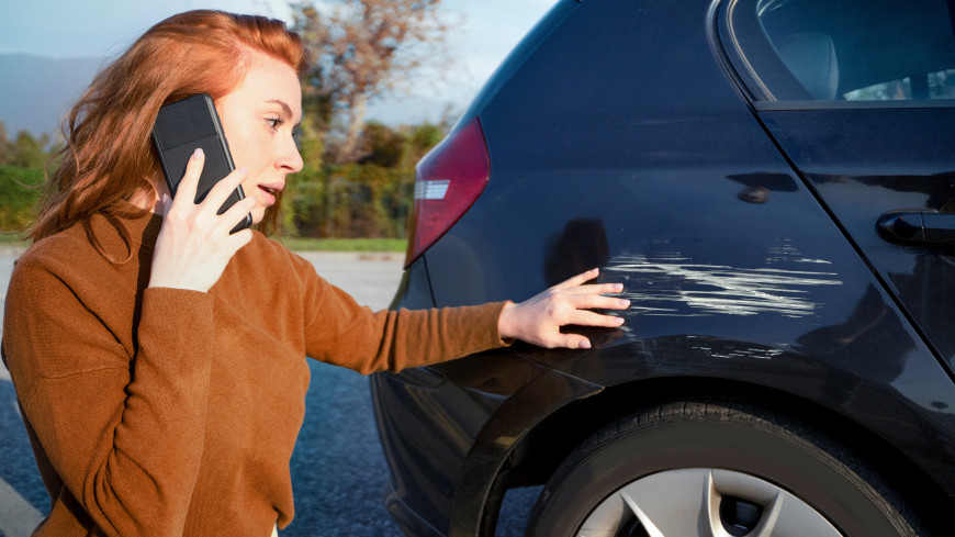 «Проще договориться о добровольной оплате ремонта»: что делать, если вашу машину повредили во дворе?