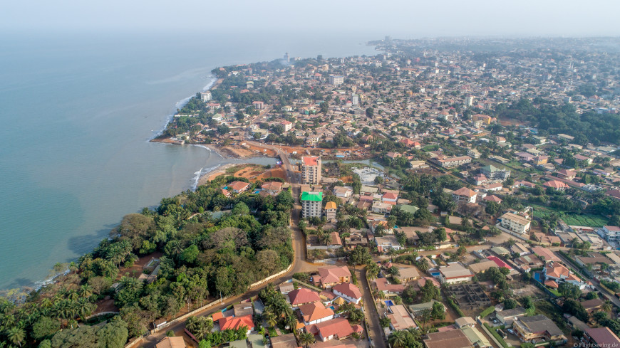 Переворот в Гвинее: российские граждане за помощью в посольство не обращались