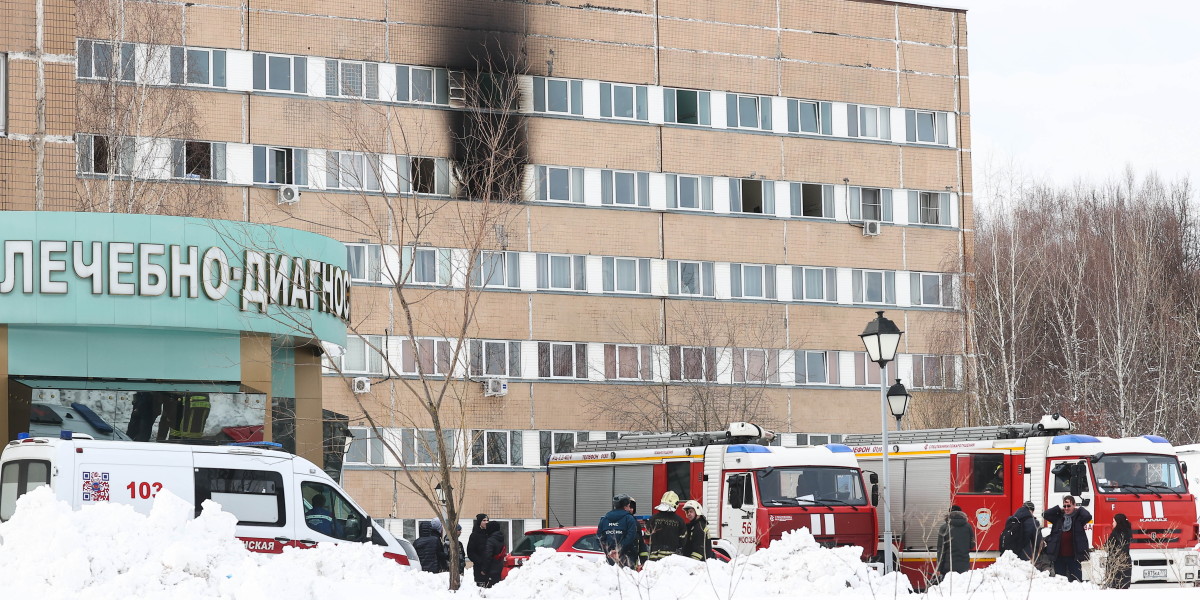 Больница ран. Пожар в центральной клинической больнице. Пожар в больнице в Москве. Московская больница сгоревшая.