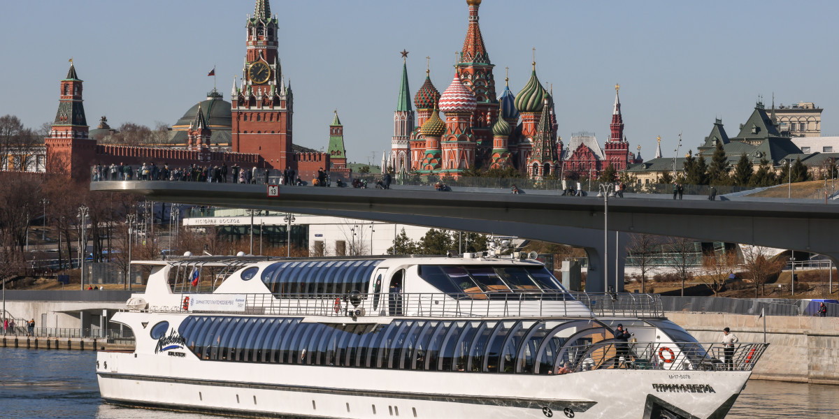 Москва зовет. Парк Зарядье Москва. Зарядье цветы. Экосистемы парка Зарядье. Парк Зарядье растения.