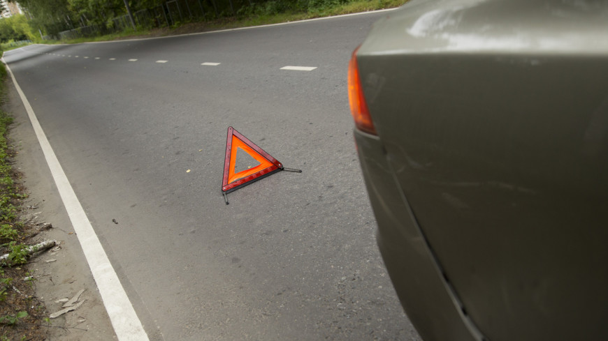 Названы пять вредных привычек водителей, которые приводят к ДТП