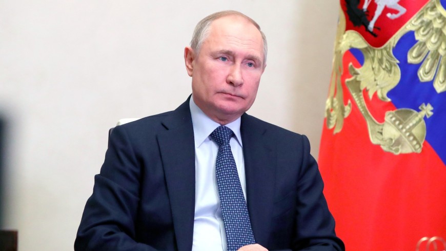 Путин призвал ускорить переход расчетов во внешней торговле на рубли