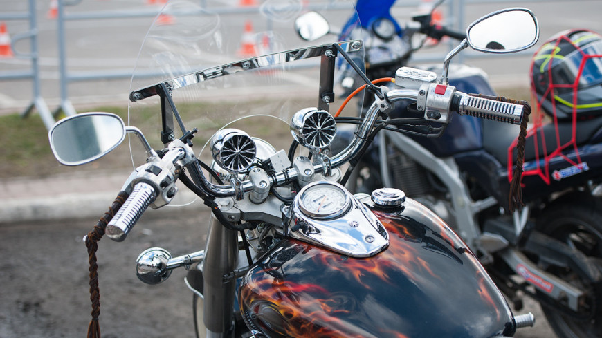 Опрос: Россияне чаще всего выбирают мотоцикл в качестве сезонного транспорта