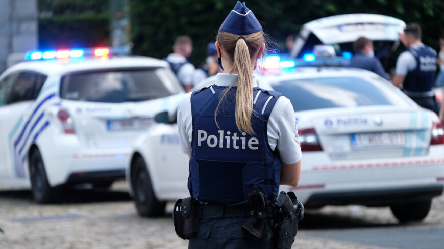 Полиция эвакуировала отель в центре Брюсселя из-за вооруженного человека