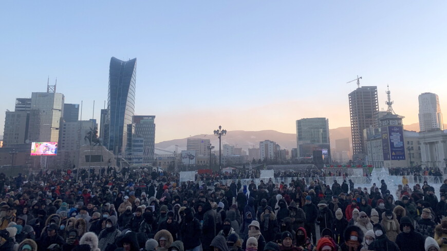 Войлочную юрту установили для протестующих в центре Улан-Батора