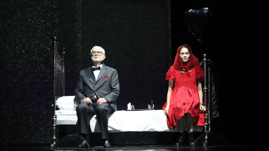 Старость и молодость, надежда и одиночество: «Земляничная поляна» на сцене Театра на Таганке