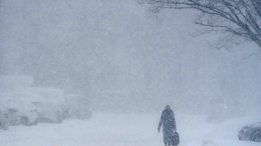 Сахалин снежные бури. Снежная буря 2018. Сильная метель на Сахалине. Снежная буря кв. Метель завтра