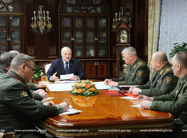 &laquo;Союзная решимость 2022&raquo;: Лукашенко заявил о военных учениях Беларуси и России