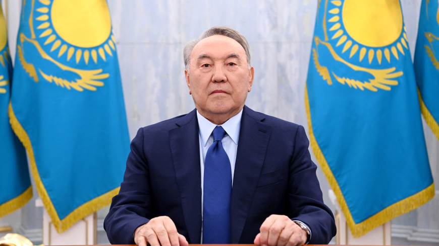Назарбаев живой 