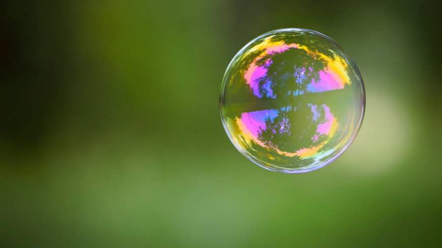 Созданный французскими физиками глицериновый пузырь не лопался 400 дней