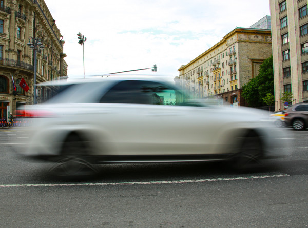 Коснется ли увеличение скорости до 150 км/ч городских дорог?