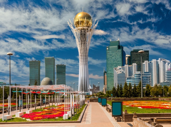 День рождения Нур-Султана: столице Казахстана исполнилось 24 года