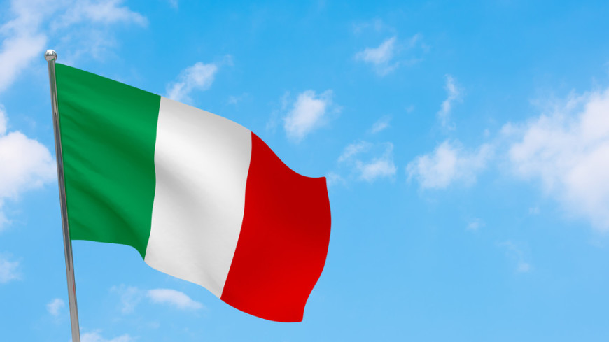 Президент Италии распустил парламент страны