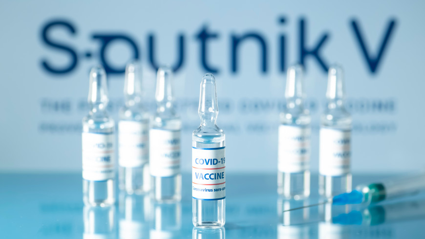 Вирусолог: Российская вакцина «Спутник» эффективно защитит от «кентавра»
