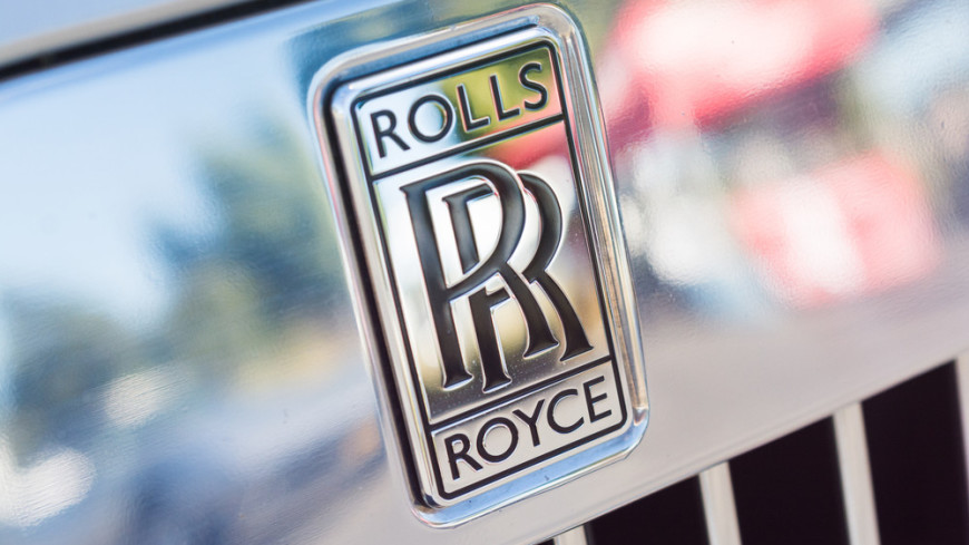 Власти Глазго продали на аукционе подаренный городу лимузин Rolls-Royce