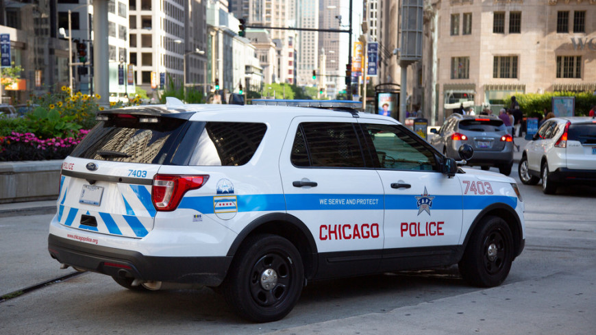 Полиция назвала приметы подозреваемого в стрельбе на параде в пригороде Чикаго