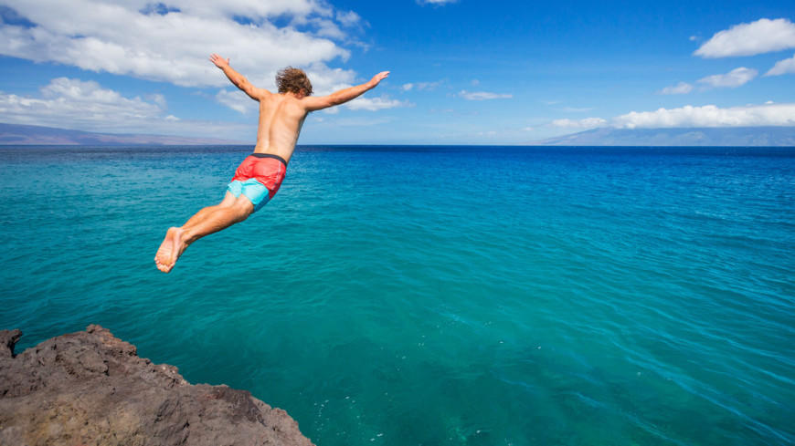 Американские ученые вычислили безопасную высоту прыжков в воду