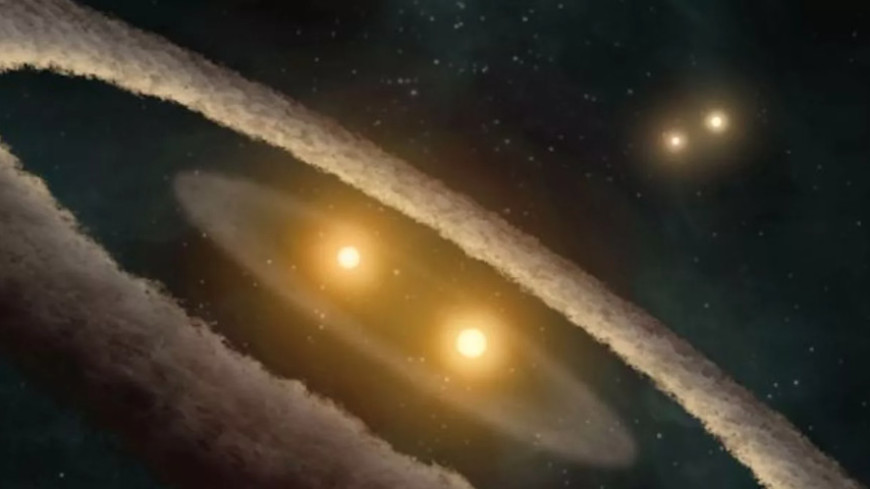 Телескоп TESS открыл систему из трех массивных звезд, поглотивших четвертую