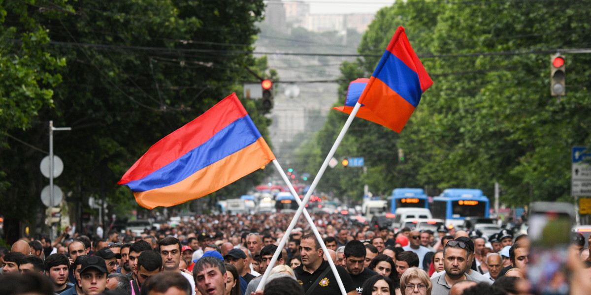 Армения выдача. Акции протеста. Митинг в Ереване. Протесты в Армении. Ереван митинг Пашиняна.