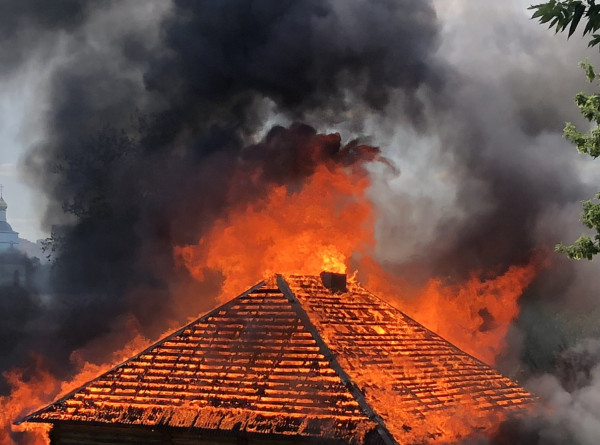 Дома для пострадавших от пожаров под Красноярском построят до 1 сентября