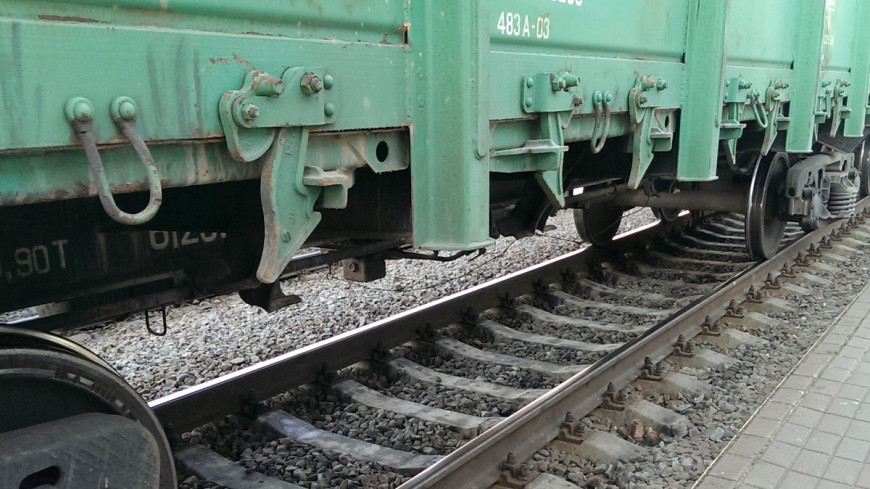 Сход вагонов грузового поезда стал причиной перекрытия Транссиба в Забайкалье