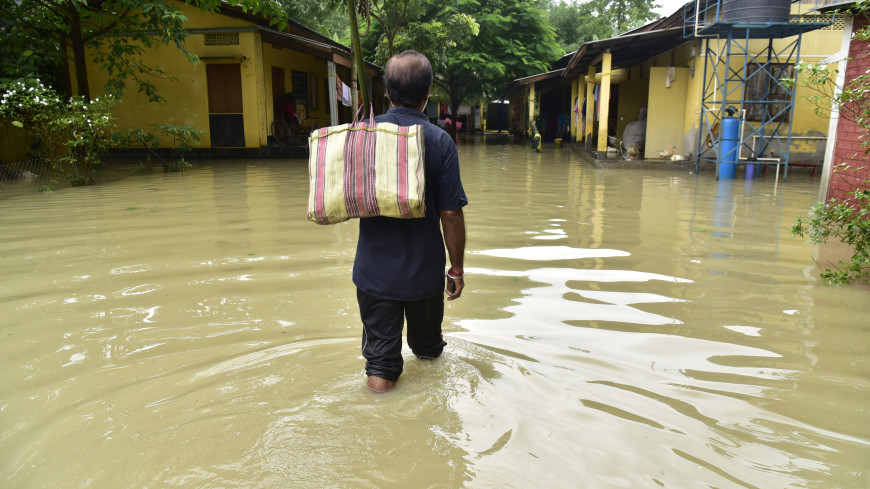 Наводнения в Индии и Китае: мощные ливни обрушились на регионы двух стран