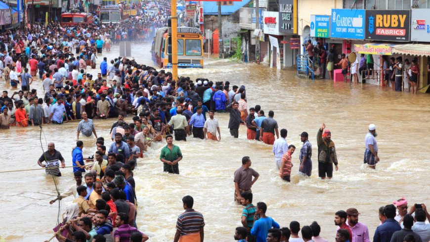 Более 70 человек погибли в результате наводнения на северо-востоке Индии