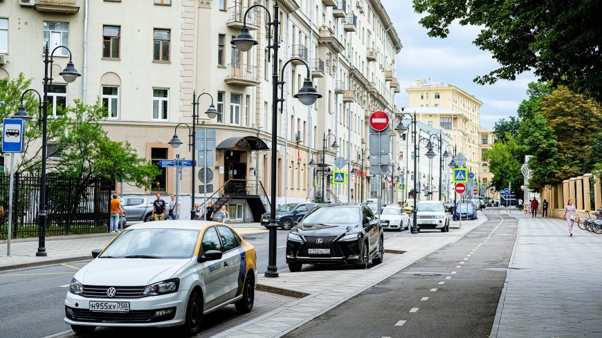 Около 5,5 тыс. объектов в Москве благоустроили на деньги от платных парковок