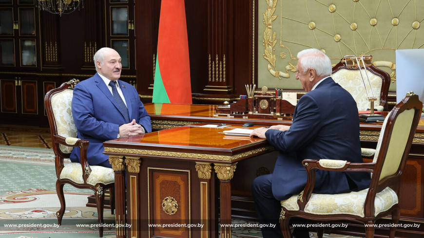 Лукашенко обсудил с Мясниковичем вопросы интеграции