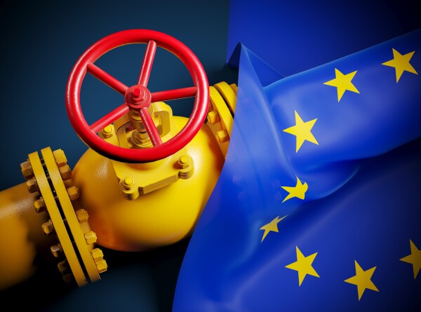 Цены на газ в Европе превысили $1500 за тысячу кубометров впервые с 14 октября