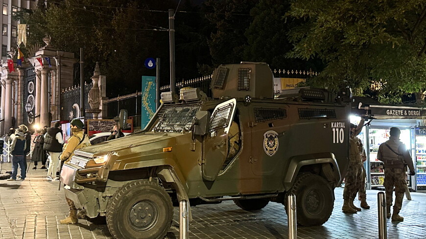Главные новости за ночь: подробности взрыва в Стамбуле, гололедица в Москве и расслабляющие напитки