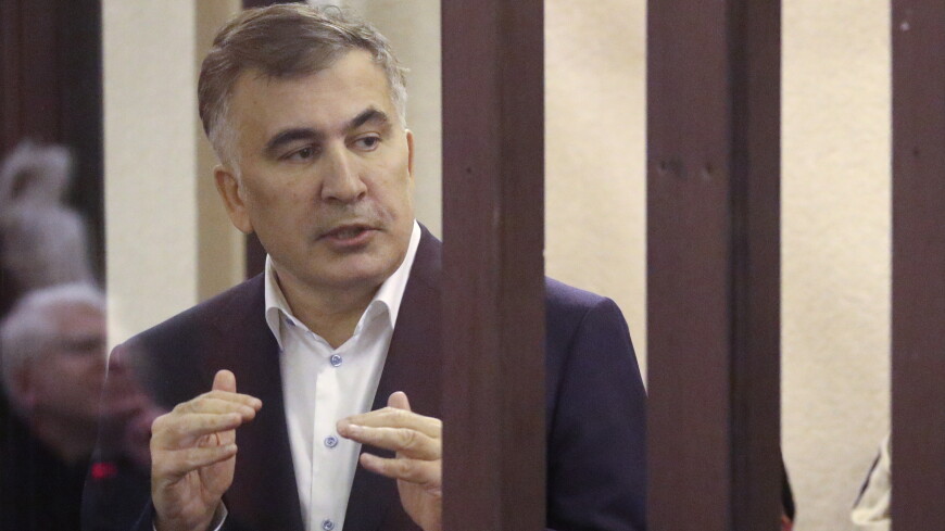 Адвокат: У Саакашвили атрофированы мышцы левой руки