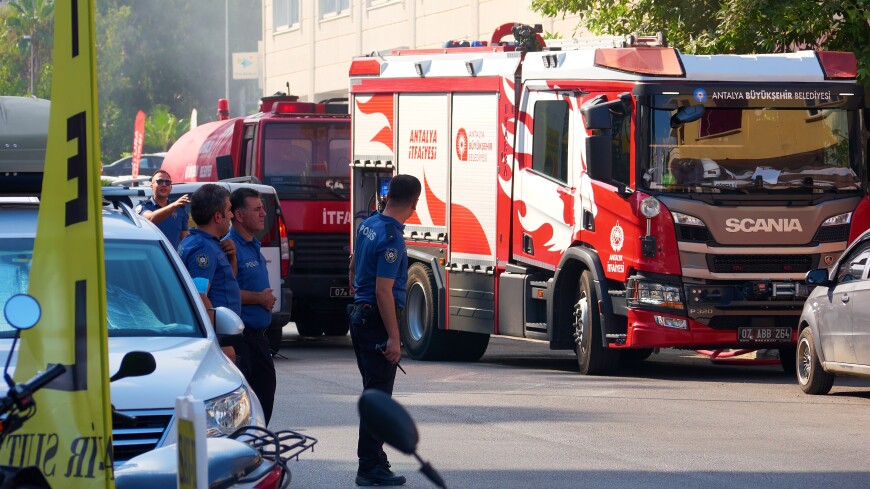 Взрыв в центре Стамбула: четыре человека погибли, 38 ранены