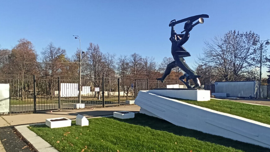 Памятник Мальчишу‑Кибальчишу отреставрировали в Москве
