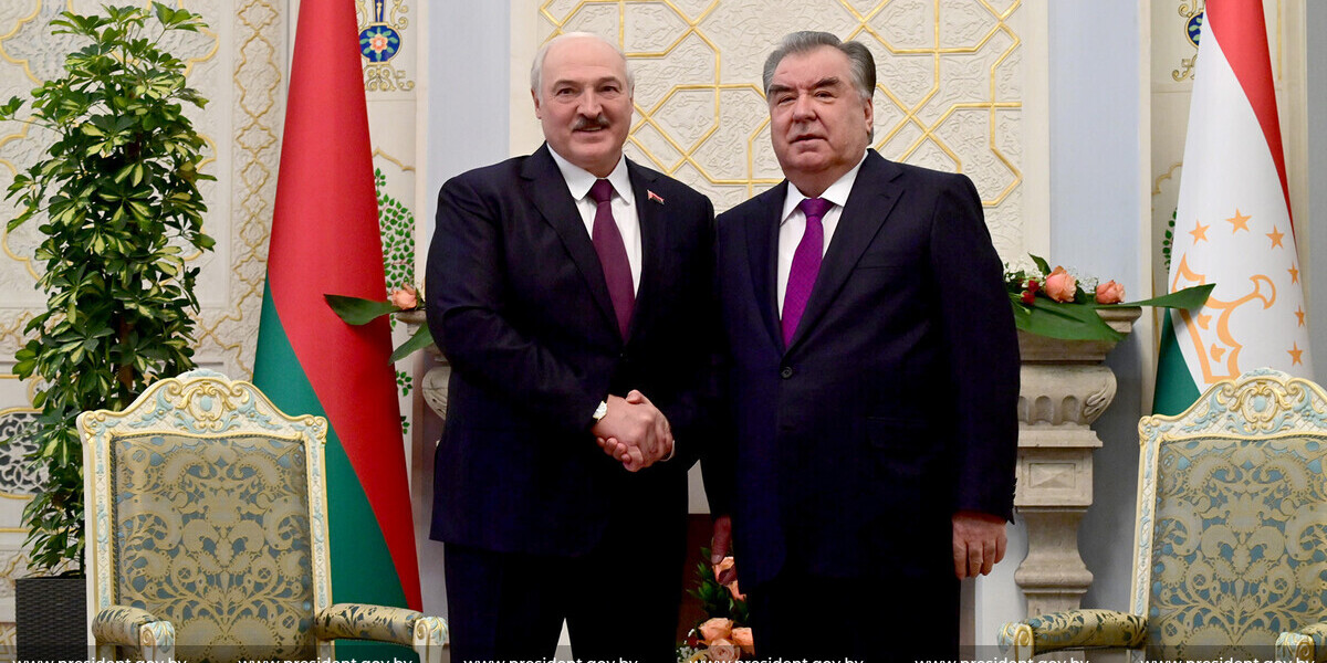 Таджики в белоруссии. Эмомали Рахмон 2022.