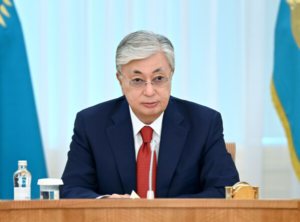 Правящая в Казахстане партия «Аманат» выдвинула Токаева кандидатом в президенты