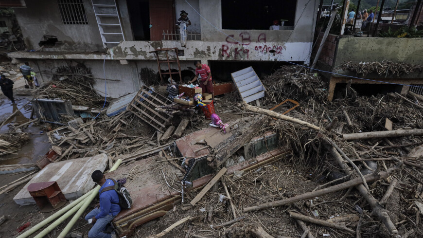 Число жертв наводнений в Венесуэле превысило 40 человек