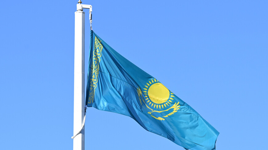 Посол Казахстана сыграл на домбре на приеме в честь Дня республики