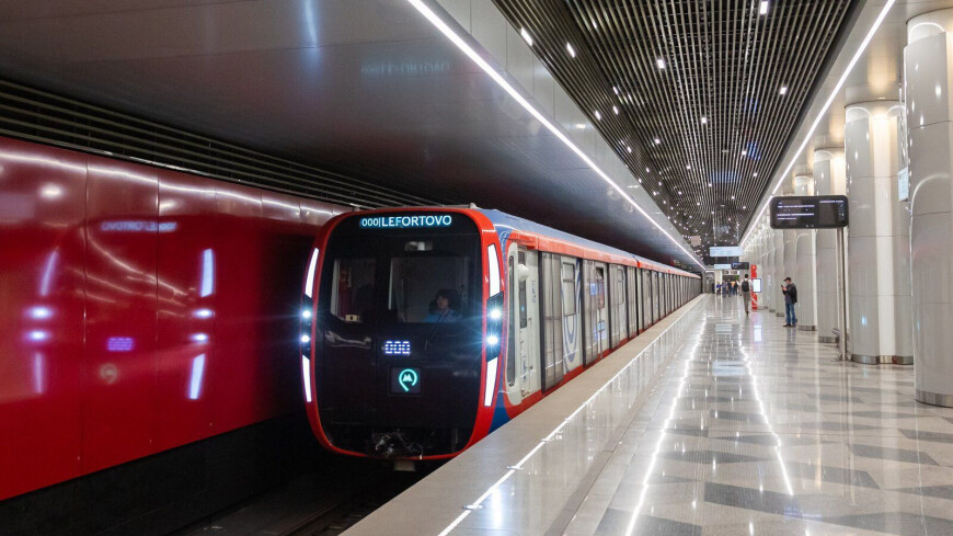 Первый поезд «Москва-2020» вышел на Кольцевую линию столичного метро