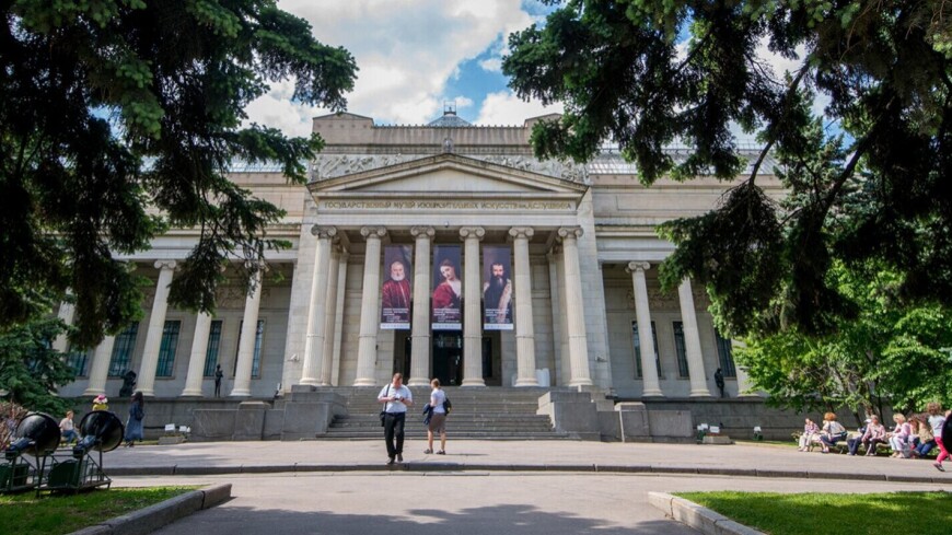 Безымянный сквер у Пушкинского музея в Москве назовут в честь Ирины Антоновой