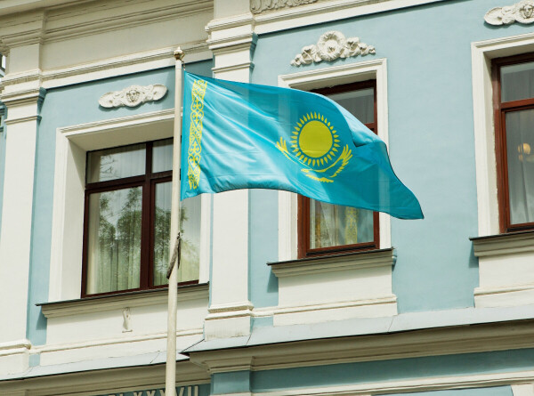 Правящая партия Казахстана &laquo;Аманат&raquo; 6 октября проведет внеочередной съезд