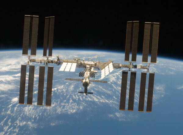Вылет на МКС россиянки Кикиной на борту SpaceX перенесли