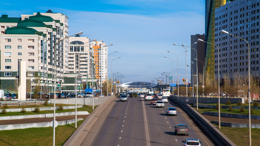 Токаев предложил за счет тарифной политики увеличить инвестиции в инфраструктуру Казахстана