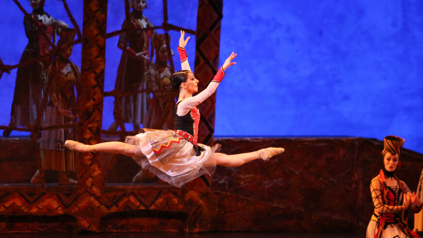 В Кремле на гала-концерте X Фестиваля балета показали легендарные постановки