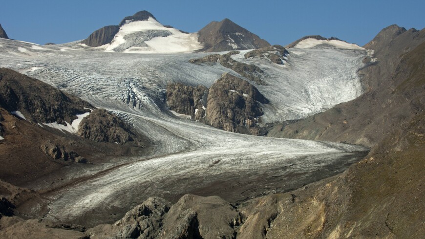 Таяние швейцарских ледников в 2022 году признали рекордным