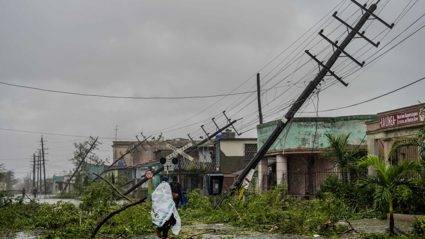 Ураган «Иэн» уничтожил сотни гектаров банановых деревьев на Кубе