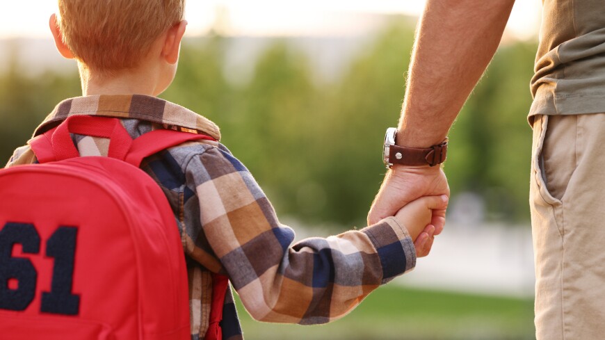 Как устроить встречу ребенка с отцом, которого он никогда не видел?
